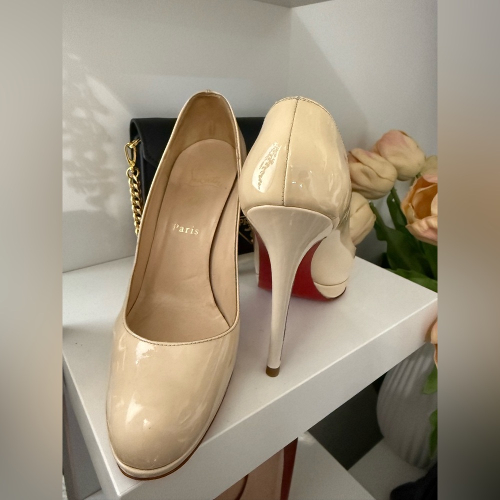 Christian Louboutin Cream Patent Heels